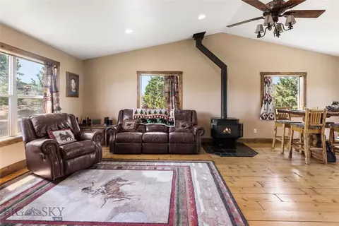 Living - 3337 Iris Rdg, Ramsay, MT 59748 photo 2 of 3