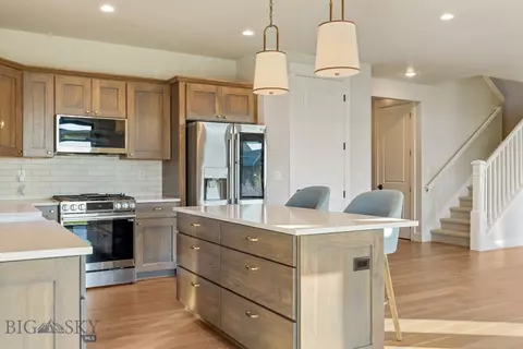 Kitchen - 501 White Horse Loop, Bozeman, MT 59718 photo 2 of 7