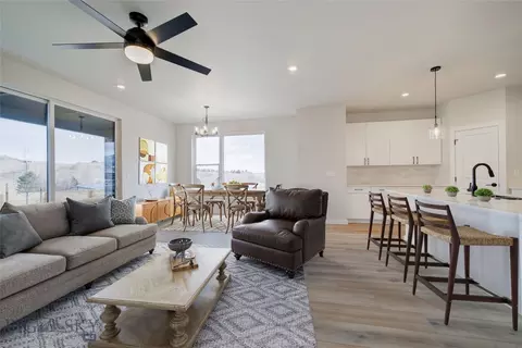 901 Scenic Trl #17, Livingston, MT 59047