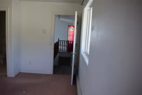 Bedroom - 3946 E Ridge Rd, Butte, MT 59701 photo 3 of 5