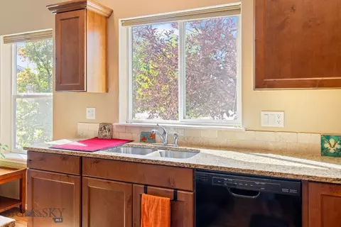 178 Valley Fire Ln, Bozeman, MT 59718 photo 13