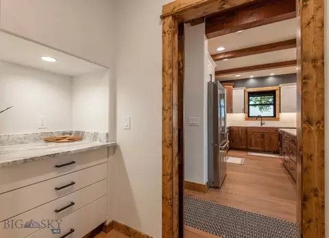 Entry Way - 21 Mansfield Loop, Clancy, MT 59634 photo 3 of 8