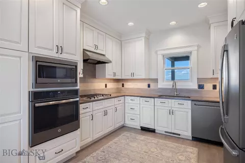 Kitchen - 2428 Rector Rd, Belgrade, MT 59714 photo 2 of 8