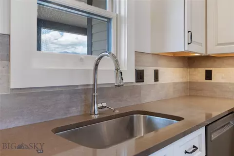 Kitchen - 2428 Rector Rd, Belgrade, MT 59714 photo 5 of 8