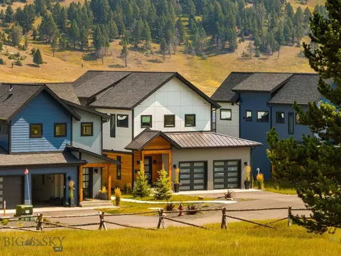 200 Misty Mountain Ct, Gallatin Gateway, MT 59730