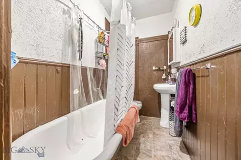 Bath - 654 S Main, Butte, MT 59701 photo 1 of 2