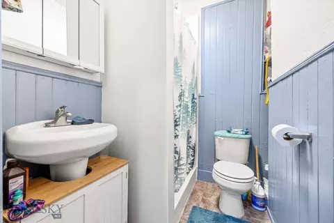 Bath - 654 S Main, Butte, MT 59701 photo 2 of 2