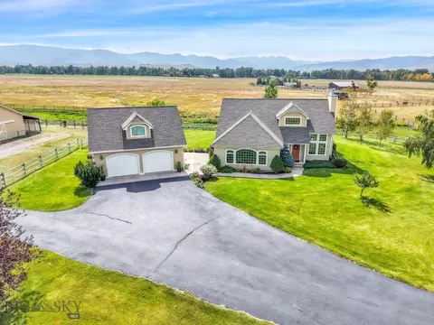 11400 Gooch Hill Rd, Gallatin Gateway, MT 59730