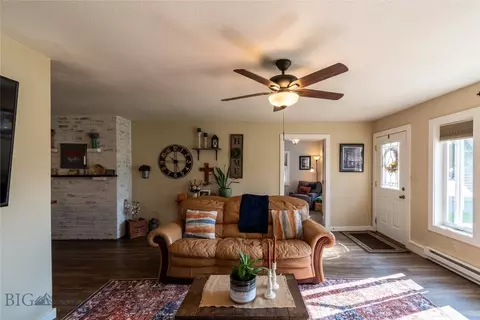 Living - 508 E 4th Ave, Big Timber, MT 59011 photo 4 of 6