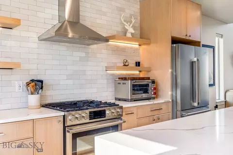 Kitchen - 486 Westgate Ave, Bozeman, MT 59718 photo 5 of 7