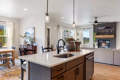 5430 Vahl Way, Bozeman, MT 59718