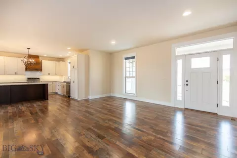 Living - 17 Sharptail Pl, Three Forks, MT 59752 photo 4 of 4