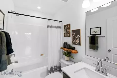 Bath - 758 Thrice Loop, Belgrade, MT 59714 photo 1 of 4