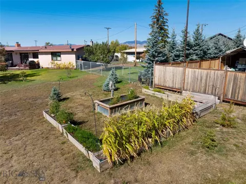 Exterior - 304 N Brooke St N, Whitehall, MT 59759 photo 4 of 6