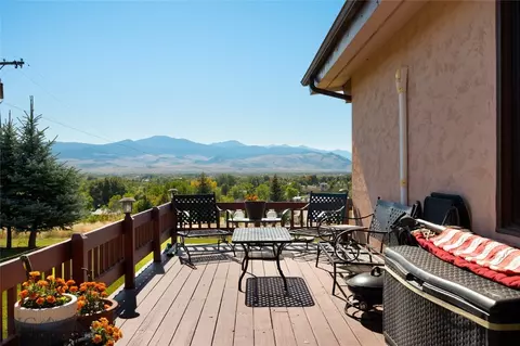 Exterior - 304 N Brooke St N, Whitehall, MT 59759 photo 1 of 6