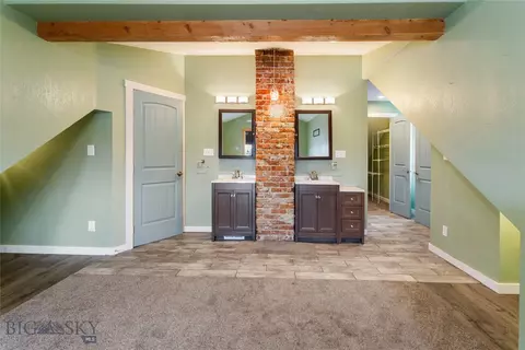 Entry Way - 2007 Florida, Butte, MT 59701 photo 3 of 3