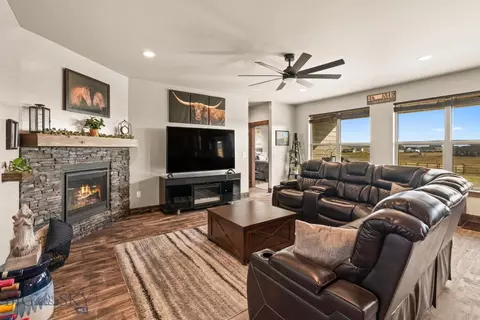 Living - 13 Chisholm Trl, Three Forks, MT 59752 photo 1 of 3