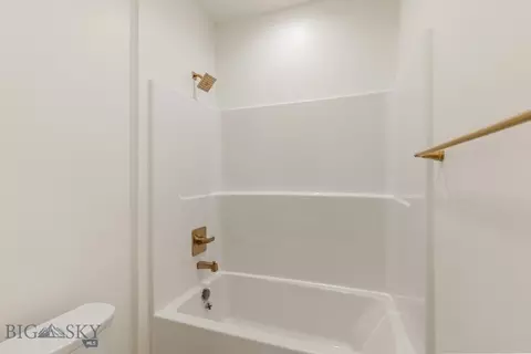 Bath - 138 Delano Dr, Bozeman, MT 59718 photo 6 of 8