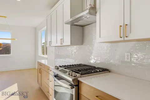 Kitchen - 138 Delano Dr, Bozeman, MT 59718 photo 7 of 8