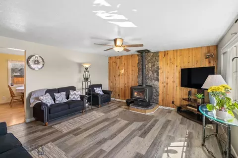 9 Skihi St, Dillon, MT 59725