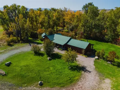 206 1st St W, Clyde Park, MT 59018