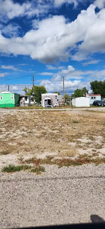504 Barnett, Dillon, MT 59725 photo 3