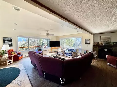 17 Gemini Rd, Emigrant, MT 59027 photo 12