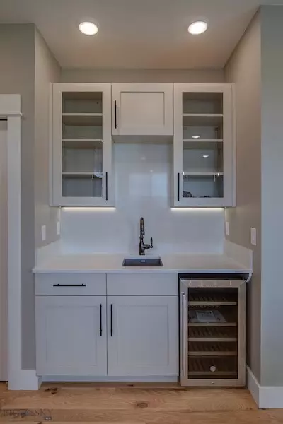 Kitchen - 161 Swayback Ln, Bozeman, MT 59718 photo 4 of 6