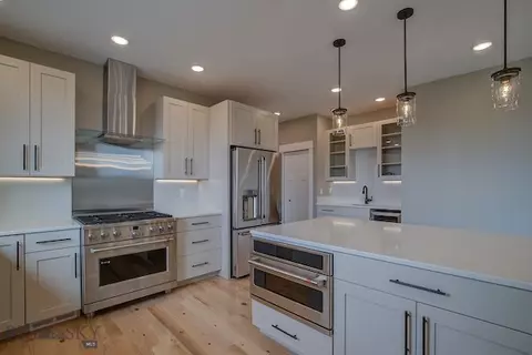 Kitchen - 161 Swayback Ln, Bozeman, MT 59718 photo 6 of 6
