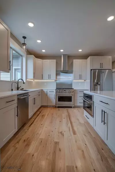 Kitchen - 161 Swayback Ln, Bozeman, MT 59718 photo 5 of 6