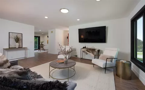 Living - 1233 N 8th Ave, Bozeman, MT 59715 photo 2 of 2