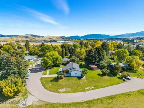 View/Area - 1233 N 8th Ave, Bozeman, MT 59715 photo 10 of 13