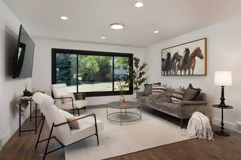 1233 N 8th Ave, Bozeman, MT 59715