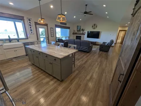 632 Stewart Loop, Bozeman, MT 59718 photo 7