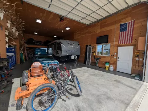 632 Stewart Loop, Bozeman, MT 59718 photo 35