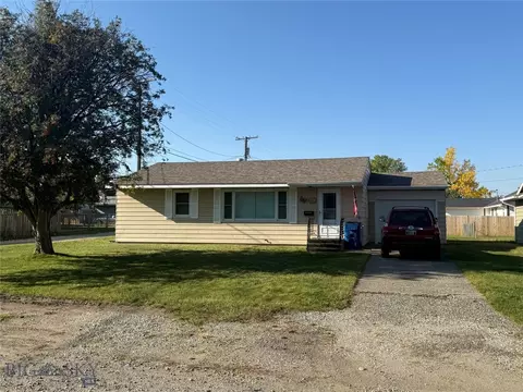 704 Hooper, Big Timber, MT 59011 photo 2