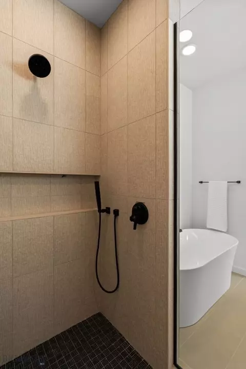 Bath - 2839 Cielo Way, Bozeman, MT 59718 photo 4 of 9