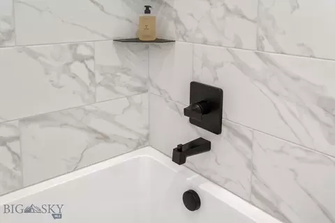 Bath - 2839 Cielo Way, Bozeman, MT 59718 photo 7 of 9