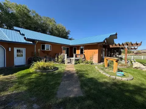 76 First Rd, Whitehall, MT 59759 photo 4