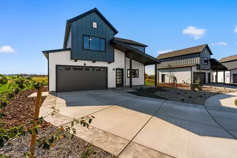 38 Horseshoe Loop, Bozeman, MT 59718