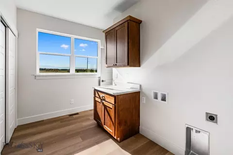 38 Horseshoe Loop, Bozeman, MT 59718 photo 17