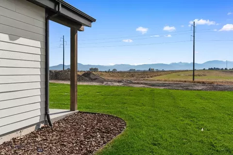 30 Horseshoe Loop, Bozeman, MT 59718 photo 4