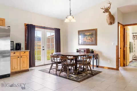 Dining - 18 S Centurion Way, Whitehall, MT 59759 photo 2 of 4
