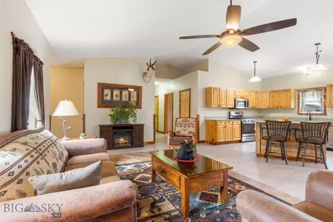 Living - 18 S Centurion Way, Whitehall, MT 59759 photo 1 of 4