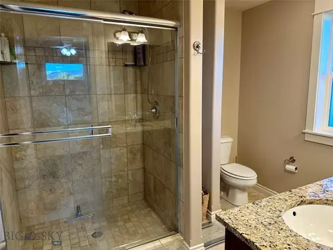 Bath - Undisclosed, Butte, MT 59701 photo 1 of 4
