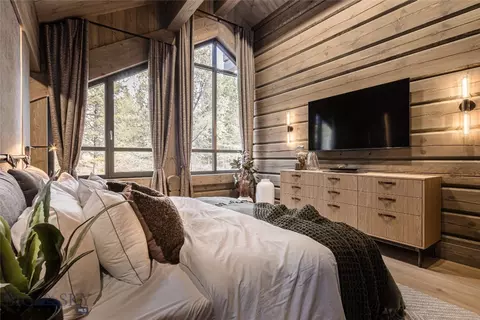 Bedroom - 2673 Ousel Falls Rd, Big Sky, MT 59716 photo 8 of 16