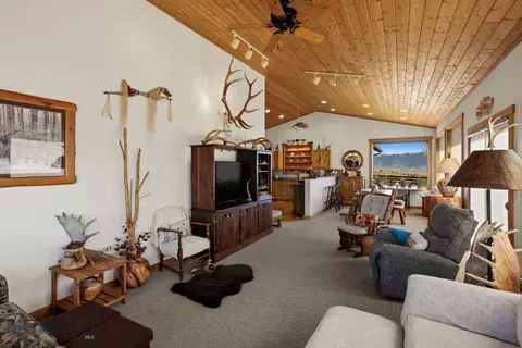 Living - 18 Libra Dr, Emigrant, MT 59027 photo 3 of 7