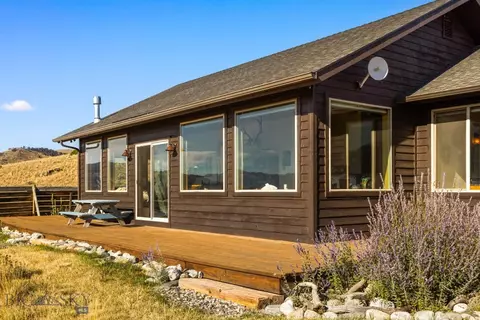 Exterior - 18 Libra Dr, Emigrant, MT 59027 photo 5 of 15