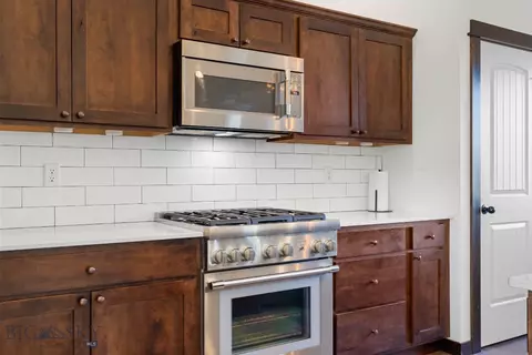 Kitchen - 1097 Stewart Loop, Bozeman, MT 59718 photo 4 of 4