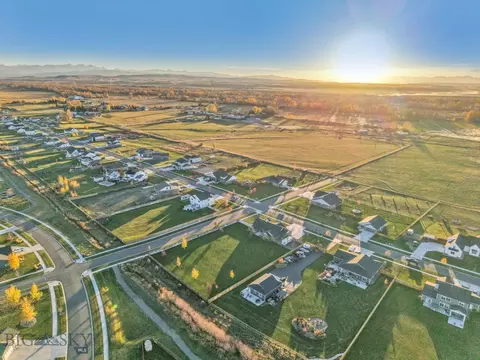 View/Area - 1097 Stewart Loop, Bozeman, MT 59718 photo 7 of 10